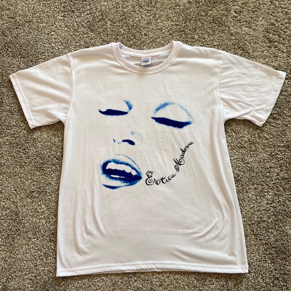 Madonna Exotica Gildan 100% Cotton Preshrunk Medium M Tee T-Shirt Softst…
